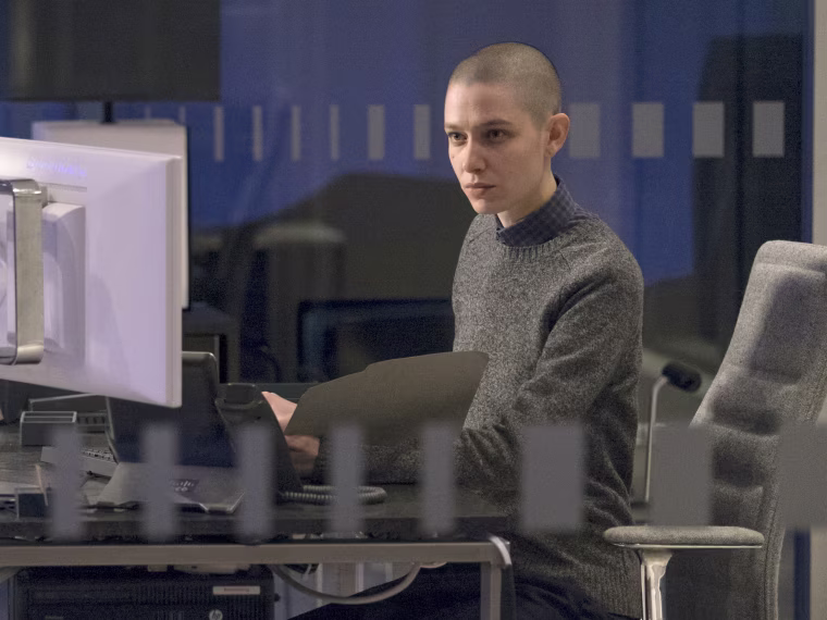 Image: Asia Kate Dillon as Taylor in Billions.