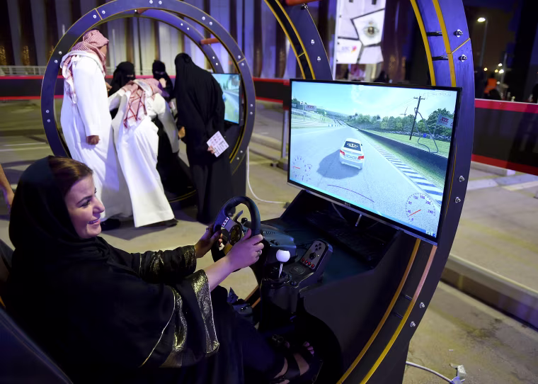 Image: TOPSHOT-SAUDI-SOCIETY-WOMEN