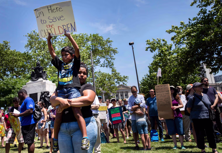 Image: US-POLITICS-IMMIGRATION-MIGRANTS-PROTEST
