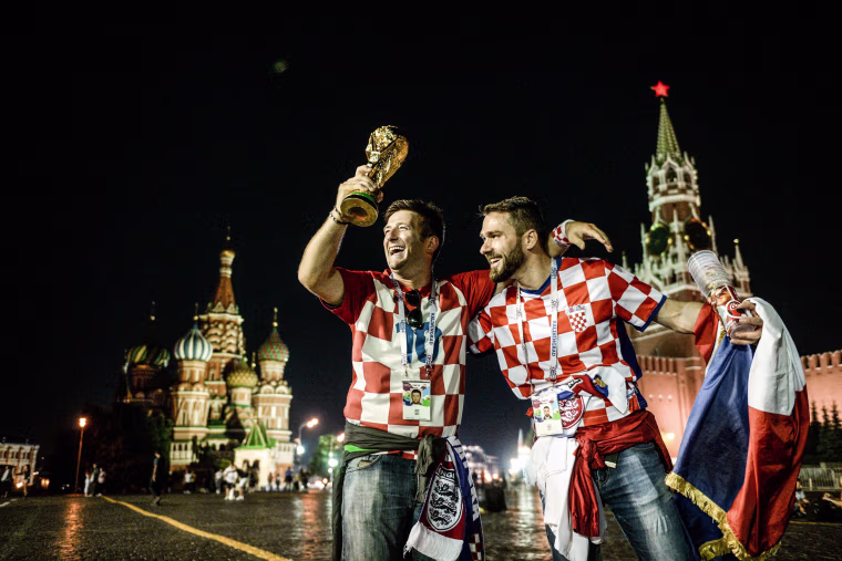 Image: TOPSHOT-FBL-WC-2018-CRO-FANS