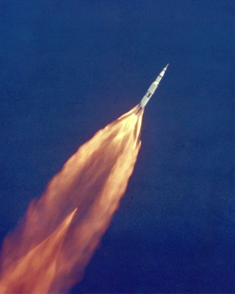 Image: File: Neil Armstrong dies at 82 Apollo 11 Launch, 1969.
