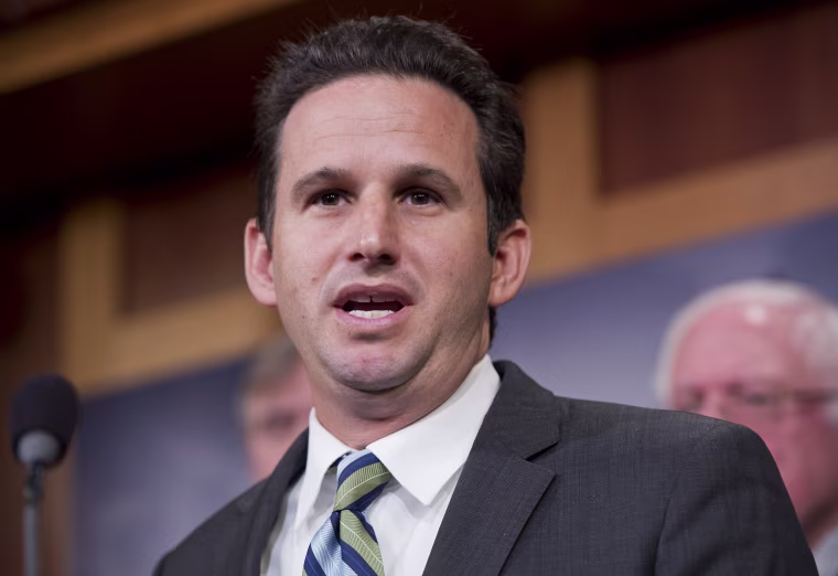 Image: Brian Schatz