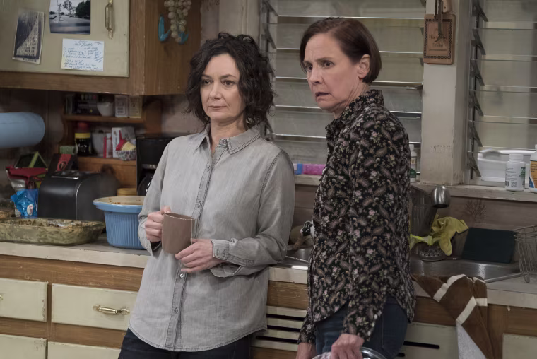 Image: SARA GILBERT, LAURIE METCALF