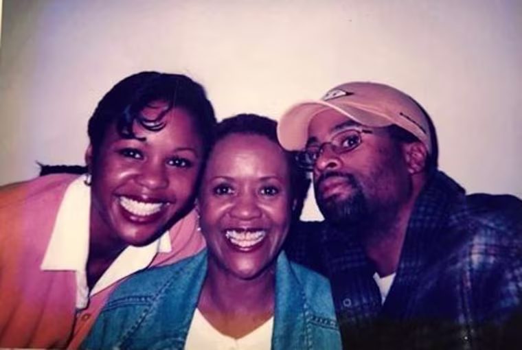 Taveta Hobbs, Clinton Crier and their mother