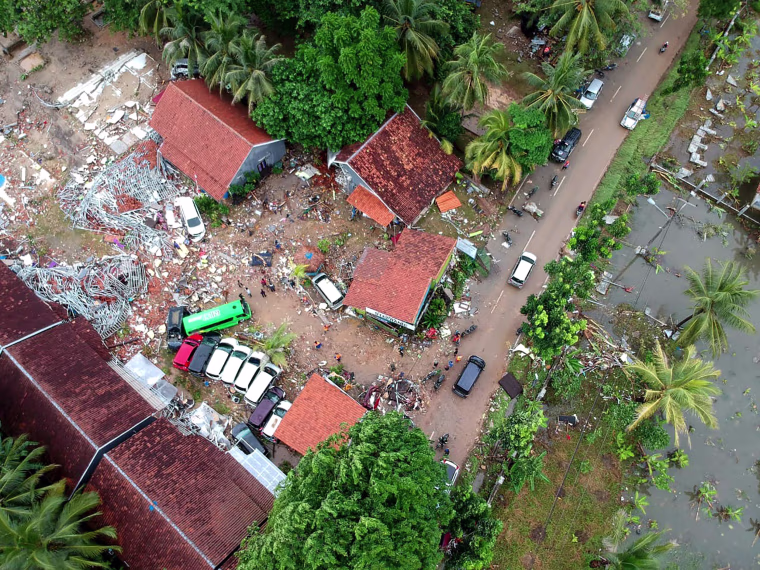 Image: Indonesia tsunami