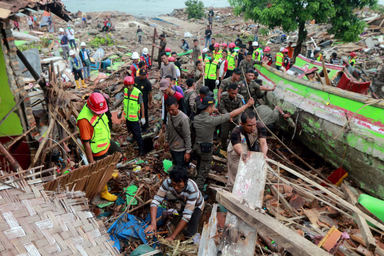 Image: Indonesia tsunami