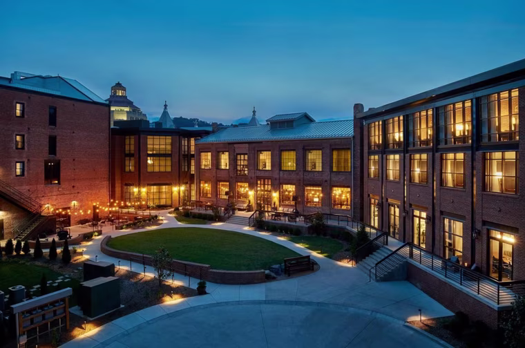 Sophisticated and stylish, the Foundry Hotel is perfect for all kinds of travelers. 