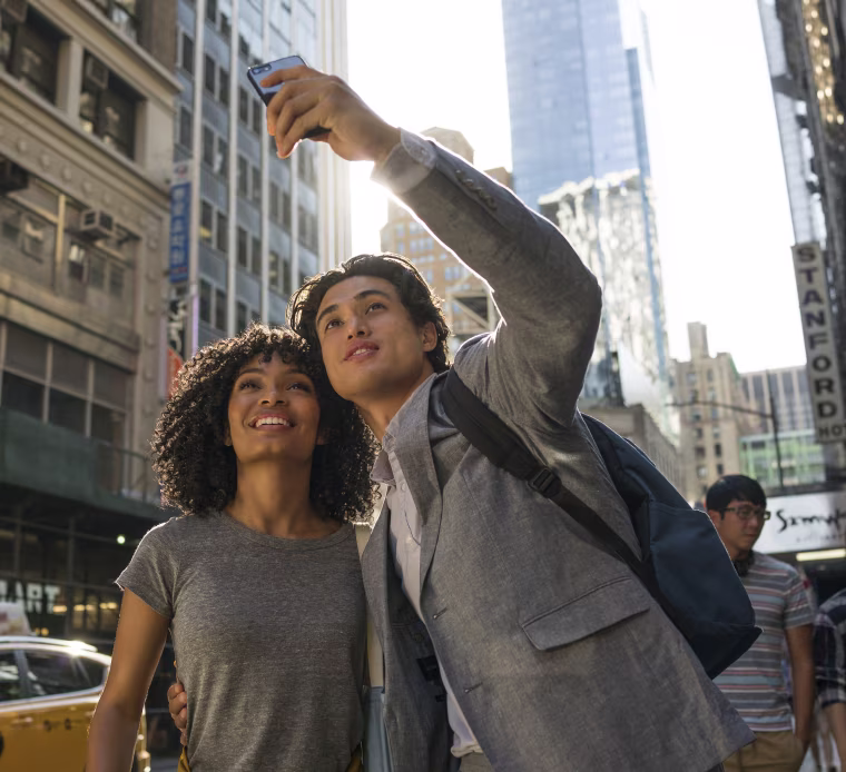 Image: Yara Shahidi and Charles Melton
