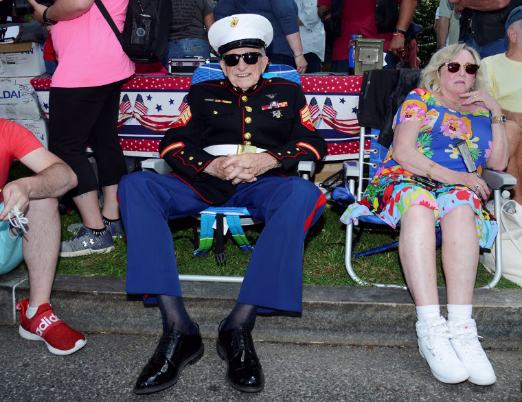 Image: Bikers ride in 32nd Annual Rolling Thunder in Washington