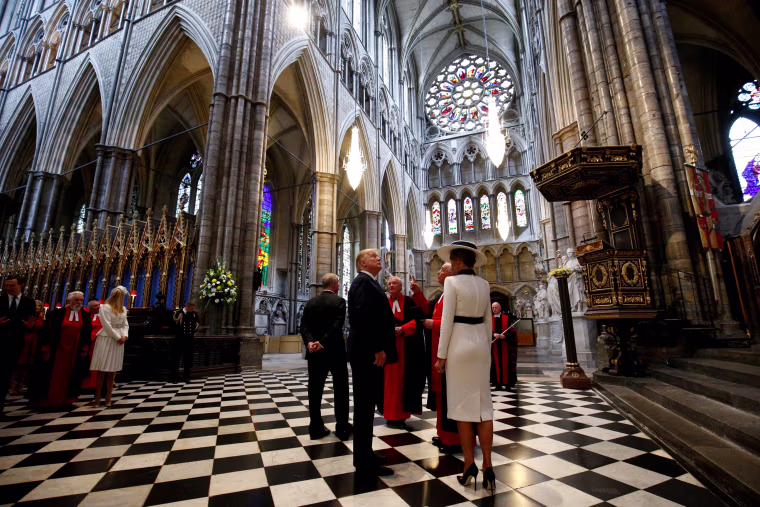 Image: U.S. President Donald Trump visits Britain