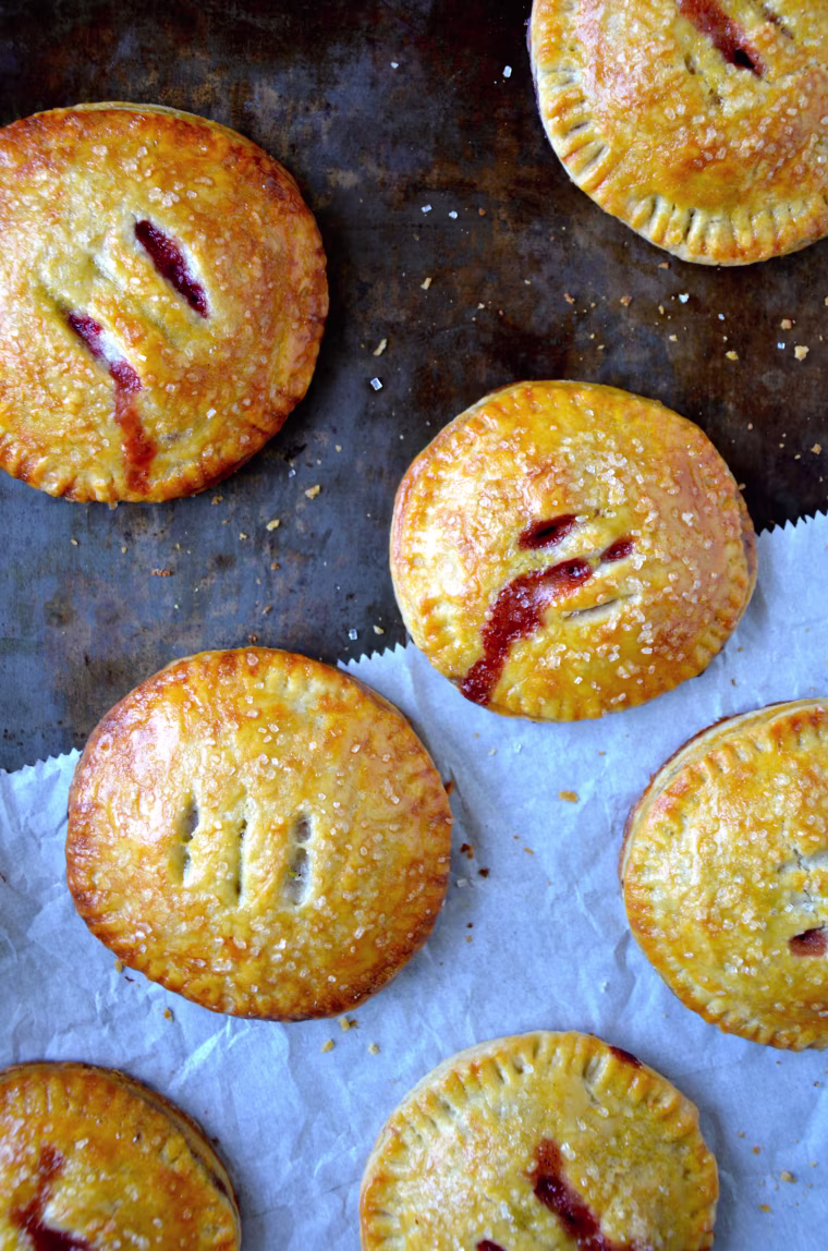 STRAWBERRY NUTELLA HAND PIES