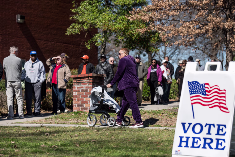 Image: South Carolina Prepares For Saturday's First-In-The-South Primary