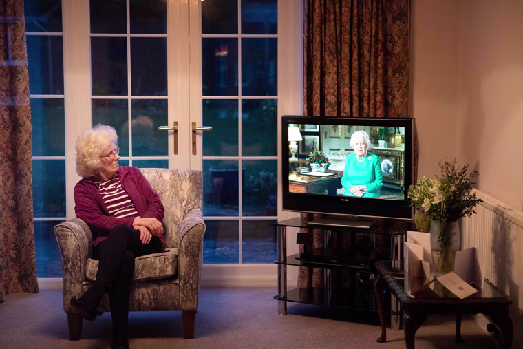 Image: Queen Elizabeth II's special address