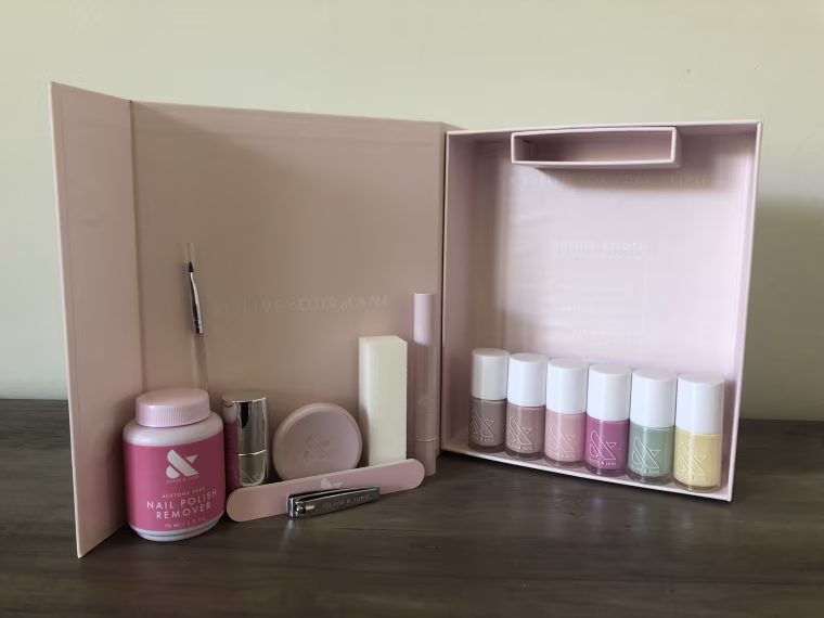 The kit came with so many different tools to help you achieve that professional look and feel.