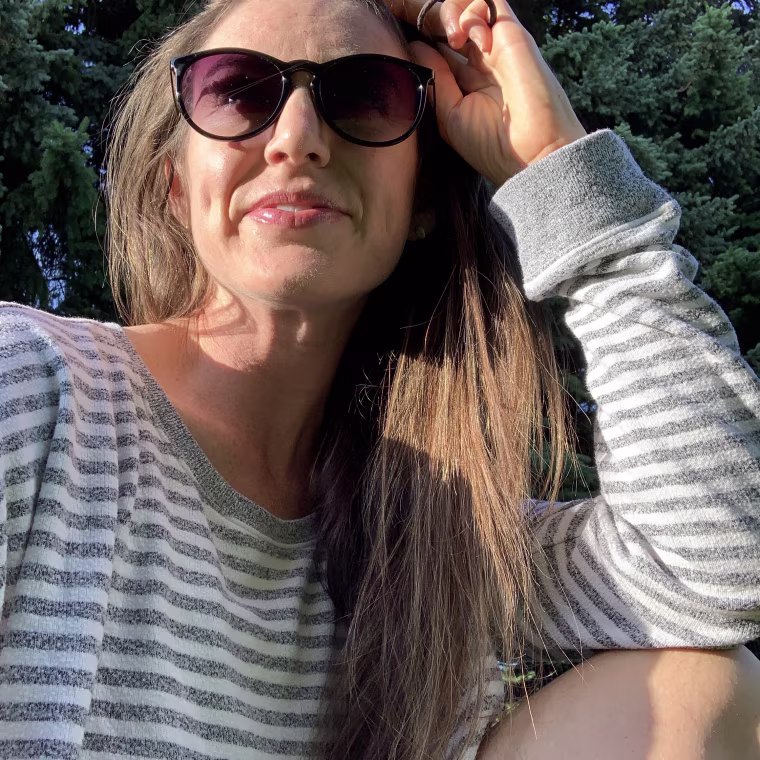 SUNGAIT sunglasses in black