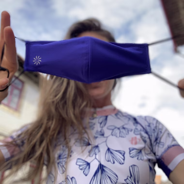 Athleta Made to Move Mask
