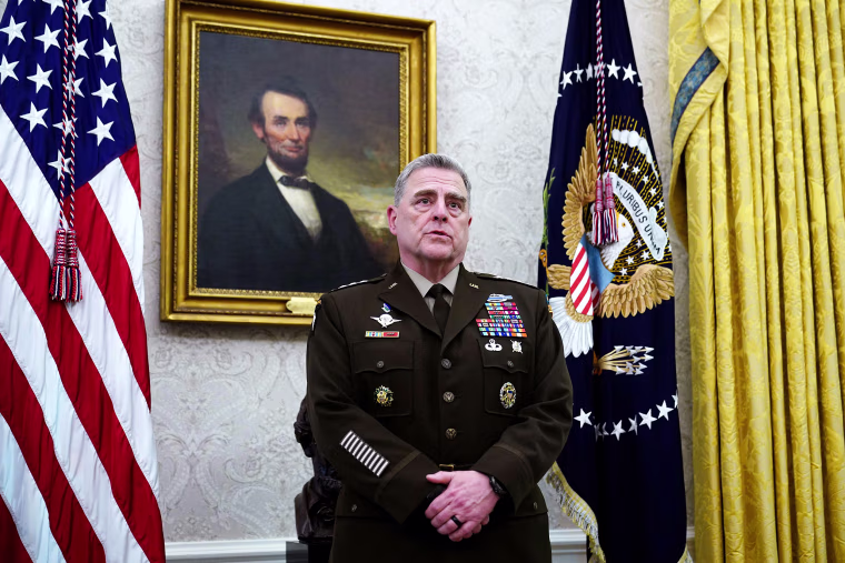 Image: us-politics-trump-military-army