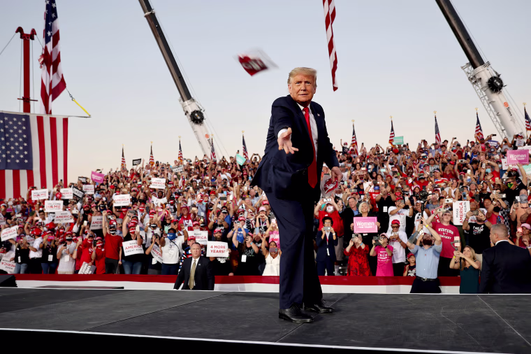 Image: FILE PHOTO: U.S. President Trump holds a campaign rally at Orlando Sanford International Airport in Sanford, Florida