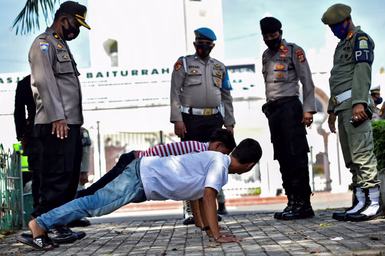 Image: TOPSHOT-INDONESIA-HEALTH-VIRUS