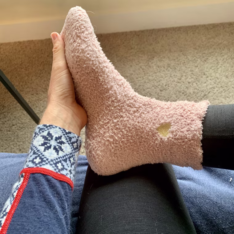 the fuzzy socks in pink