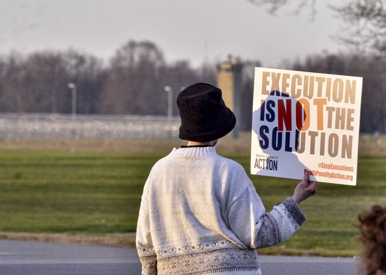 Image: Federal Execution protest