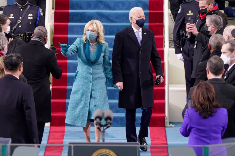The Bidens arrive for the inauguration.