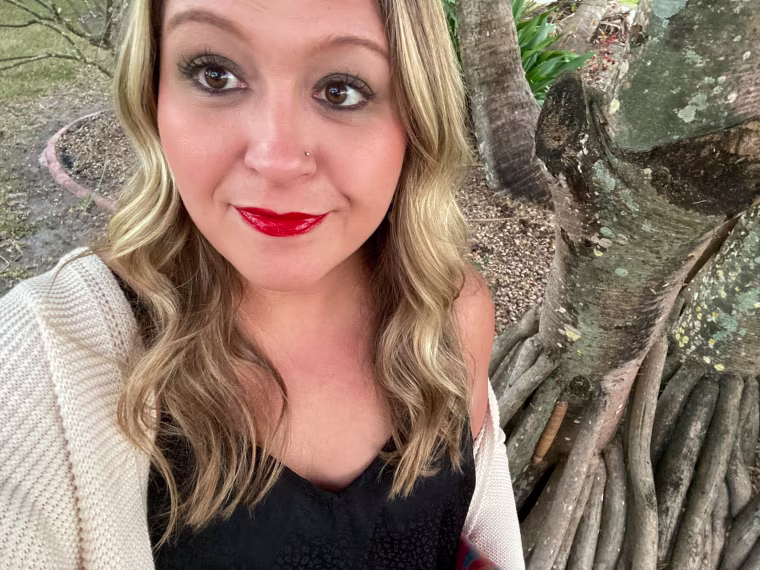 Pre-date-night me, wearing my freshly applied NYX Shine Loud.