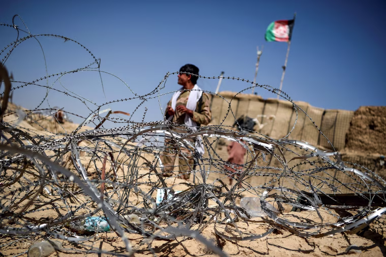 Image: An Afghan policeman 