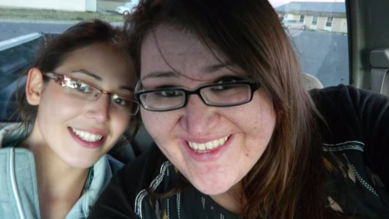 Ashley and her sister, Kimberly Loring.