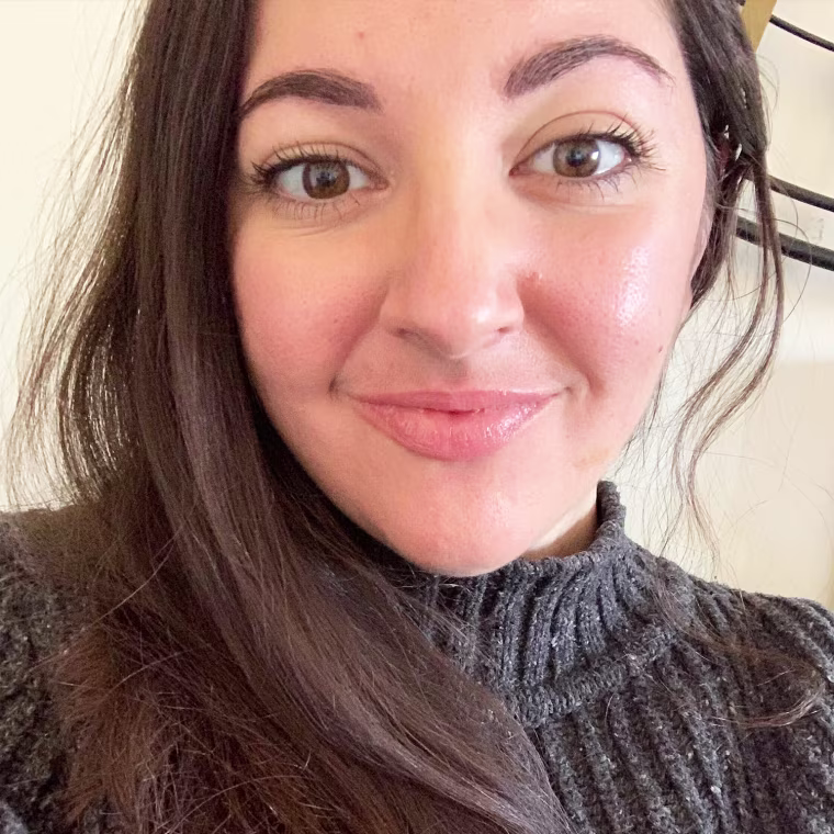 Senior SEO Editor Jess Bender's skin is glowing after using the Milk Makeup Lip + Cheek Cream Blush