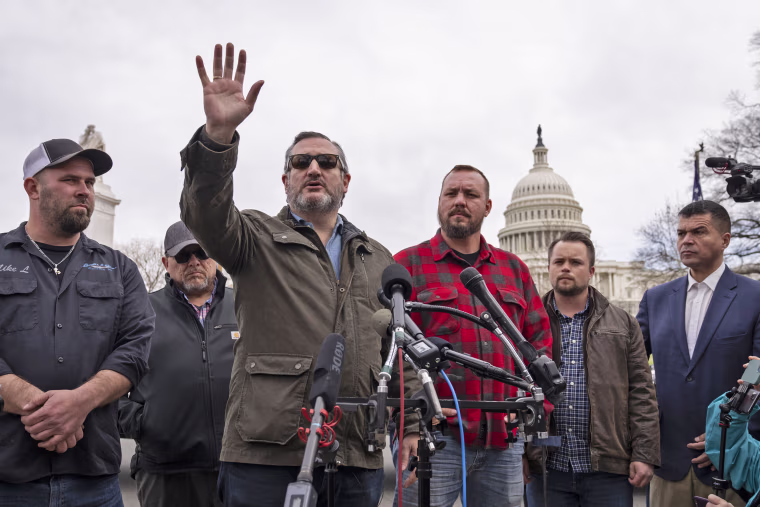 Image: Sen. Cruz Holds A Press Conference With The Freedom Convoy