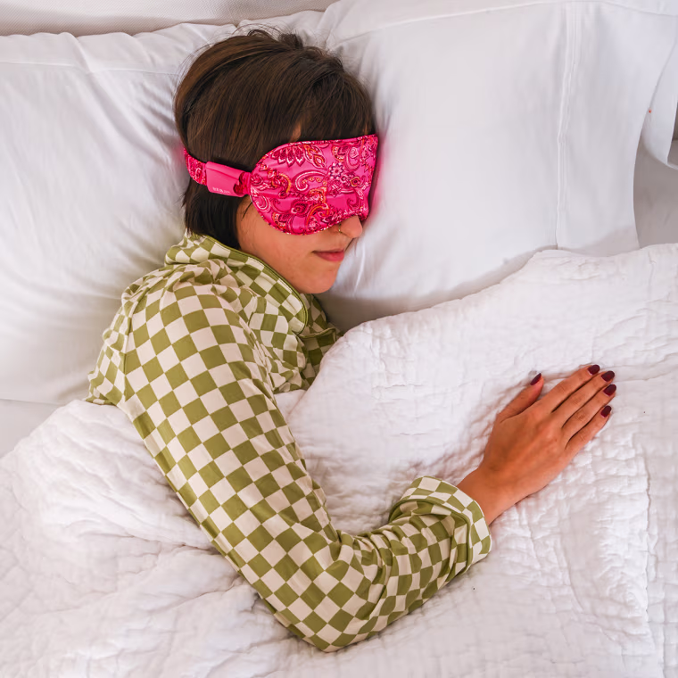 If you tend to run hot when sleeping, you'd do best to seek out a weighted blanket made of a more breathable material, like cotton. Conversely, if you're interested in something more cozy, you can’t go wrong with a faux fur that's made from polyester or polyester blend.