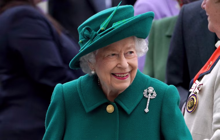 Image: Britain's Queen Elizabeth opens sixth session of Scottish Parliament in Edinburgh