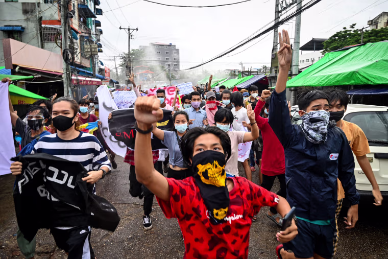 TOPSHOT-MYANMAR-POLITICS-MILITARY