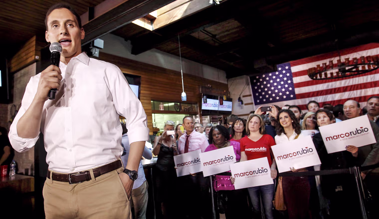 Josh Mandel, Ohio State Treasurer, speaks prior to Republican presidential candidate and Senator Marco Rubio speaking at a campaign stop in Cleveland, Ohio August 5, 2015.