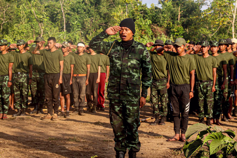 Members of the People Defence Forces from the 101 Company