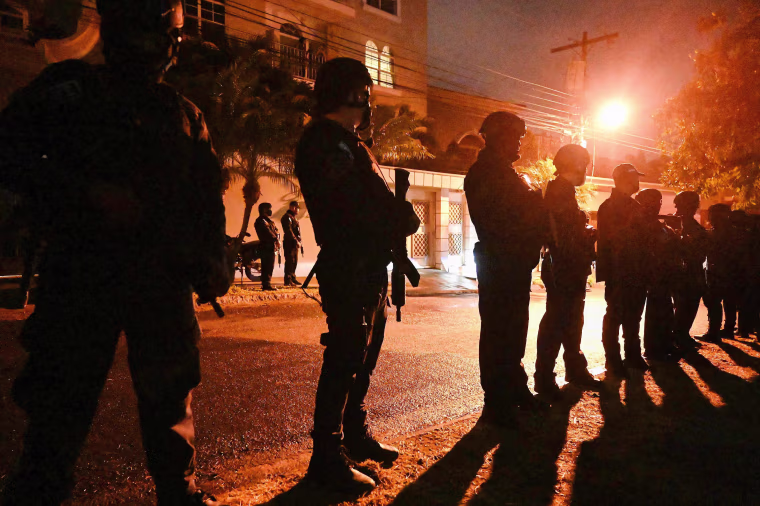 Image: HONDURAS-US-POLITICS-EXTRADITION-HERNADEZ