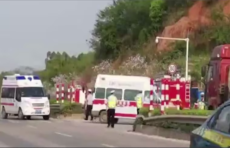 Image: China-aviation-accident