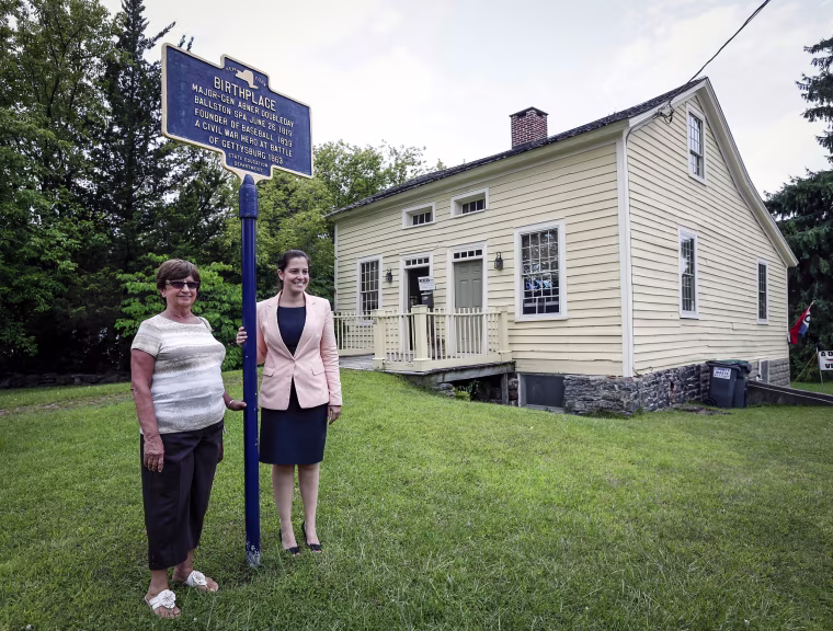 Elise Stefanik,Barbara Kerr