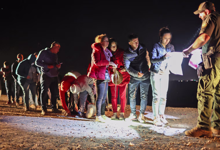 Image: Migrant Border Crossings At The Southern Border Continue As Judge's Title 42 Ruling Looms