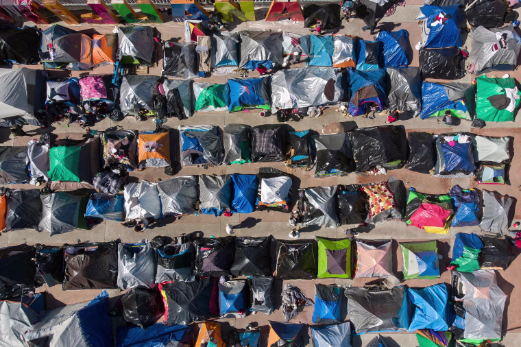 Image: Migrant camp in Mexico