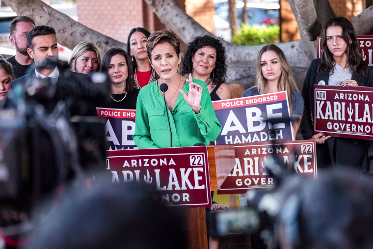 Republican nominee for governor Kari Lake holds a press conference in front of her campaign headquarters in Phoenix, on Oct. 27, 2022. - With less than two weeks to go before crucial US midterm elections, Republicans hope their narrative of a nation ravaged by inflation and crime will help them take back Congress and cripple the remaining two years of Joe Biden's presidency.