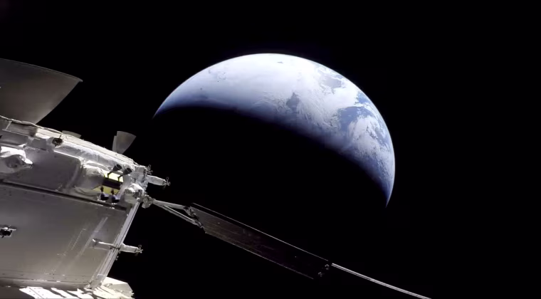 The Orion spacecraft approaches Earth