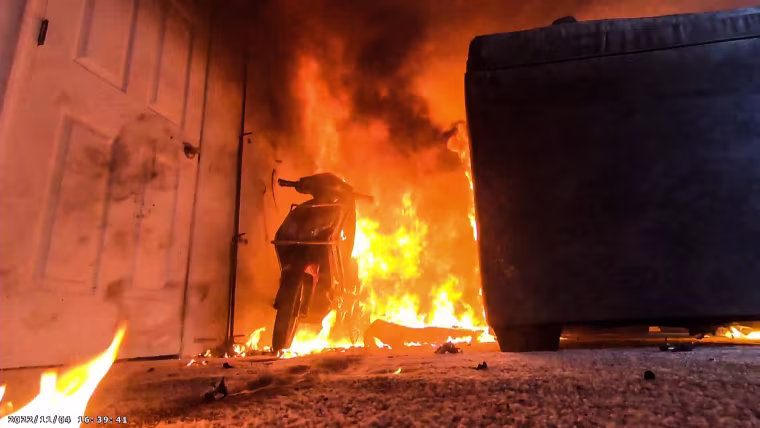A test lithium battery fire by the Fire Safety Research Institute, in which a battery with disabled safety features created a violent explosion.