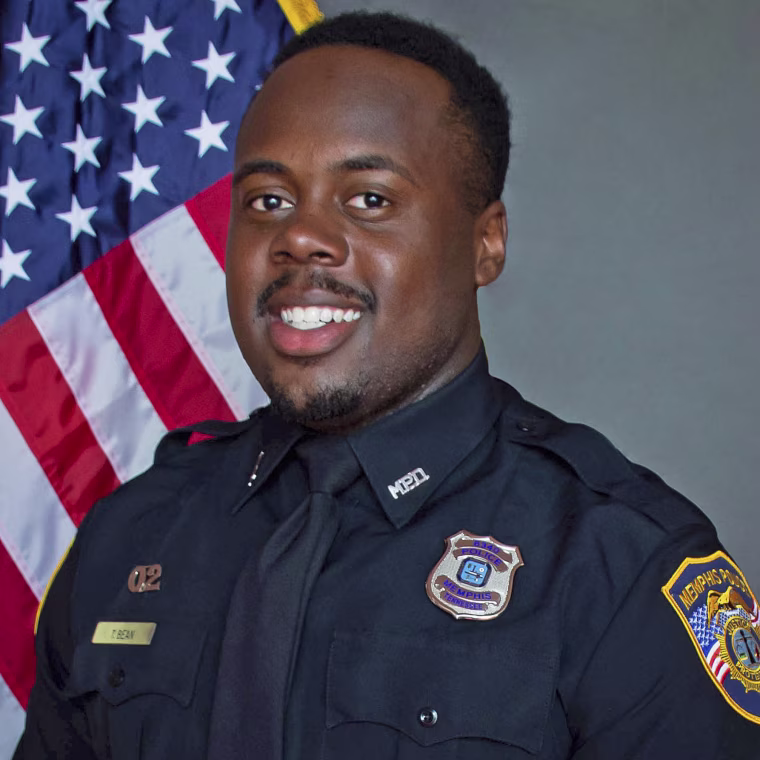 Officer Tadarrius Bean.