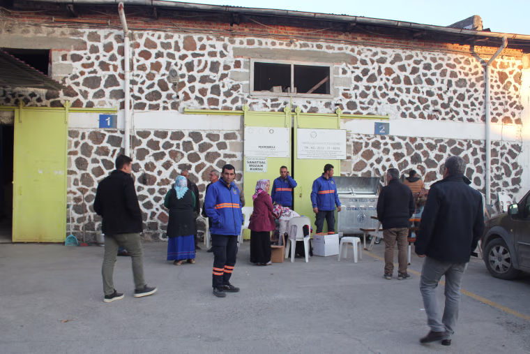 A municipal building in Erzin where officials are collecting and giving away donations to displaced people. 