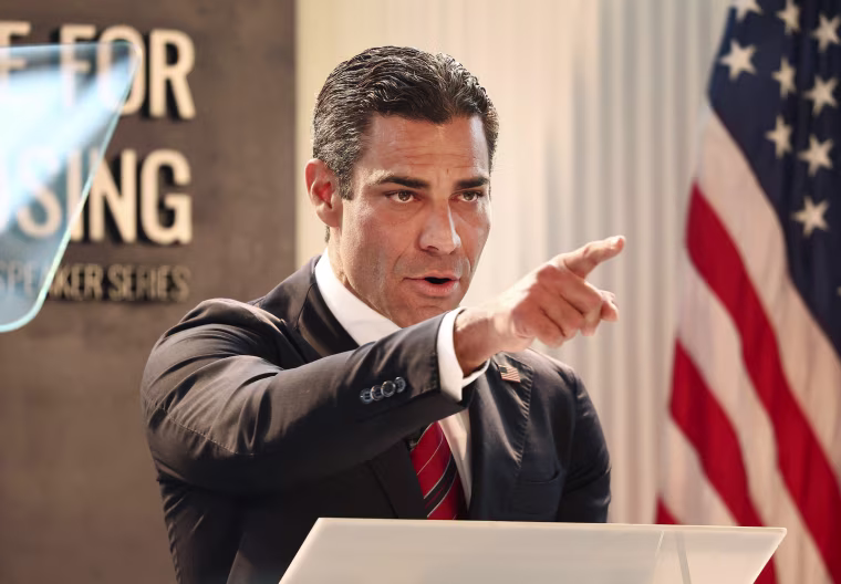 Miami Mayor Francis Suarez announces his presidential candidacy at the Ronald Reagan Presidential Library on June 15, 2023 in Simi Valley, Calif.