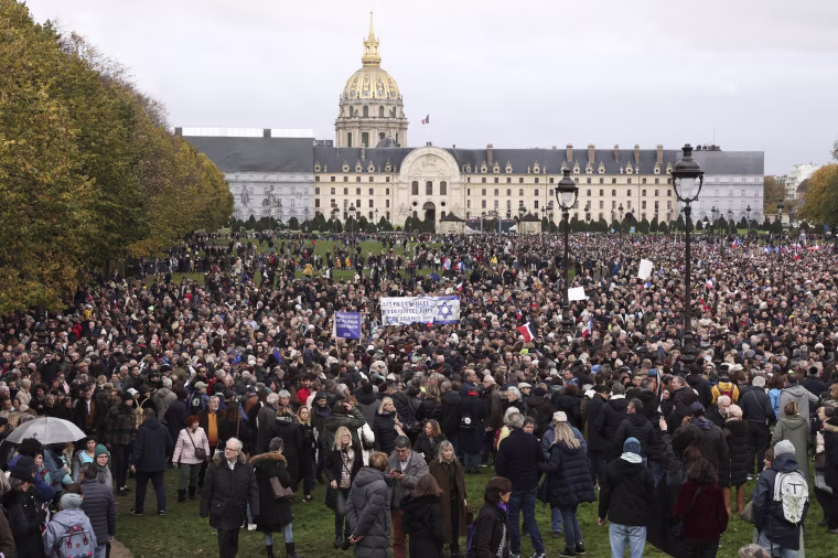 Thousands of people march towards the Senate against anti-Semitism in Paris