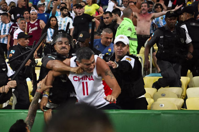 Violent clashes mar Brazil v Argentina World Cup qualifier
