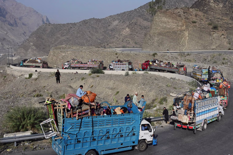 Afghanistan Pakistan Border Refugees